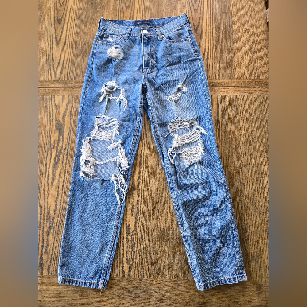 Aeropostale Mom jeans size 2
